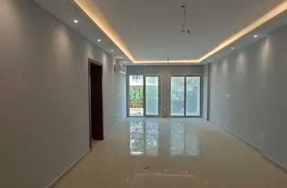 Apartment - 2 Bedrooms - 2 Bathrooms for sale in Mountain View iCity - 5th Settlement Compounds - The 5th Settlement - New Cairo City - Cairo