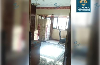 شقة - 2 غرف نوم - 1 حمام للبيع في شارع رمسيس - عباسية - القاهرة