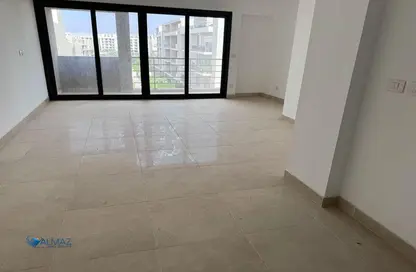 شقة - 3 غرف نوم - 3 حمامات للبيع في فيفث سكوير - التجمع الخامس - مدينة القاهرة الجديدة - القاهرة