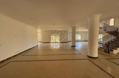 Villa - 5 Bedrooms - 5 Bathrooms for rent in Madinaty - Cairo