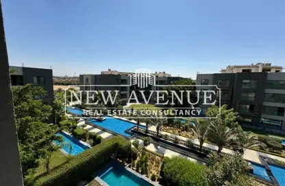 Apartment - 2 Bedrooms - 3 Bathrooms for sale in Silver Palm - North Investors Area - New Cairo City - Cairo