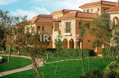 Villa - 4 Bedrooms - 5 Bathrooms for sale in Hyde Park - New Cairo City - Cairo