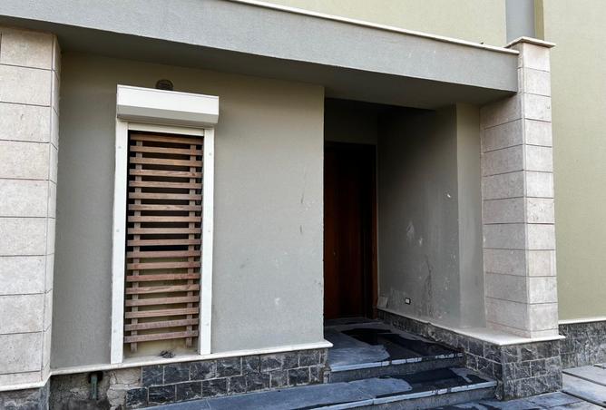 7935360 - Property Image 2