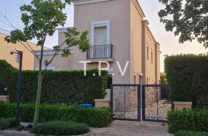 Villa - 3 Bedrooms - 5 Bathrooms for sale in Mivida - 5th Settlement Compounds - The 5th Settlement - New Cairo City - Cairo