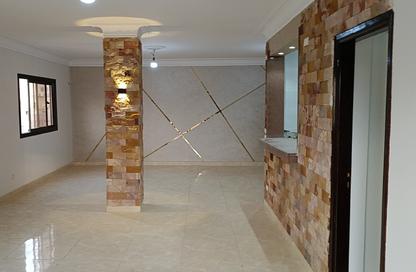 Apartment - 3 Bedrooms - 2 Bathrooms for sale in Mahmoud Ghoneim St. - 6th Zone - Nasr City - Cairo