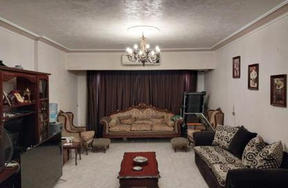 Apartment - 3 Bedrooms - 2 Bathrooms for sale in Zahraa El Maadi - Hay El Maadi - Cairo