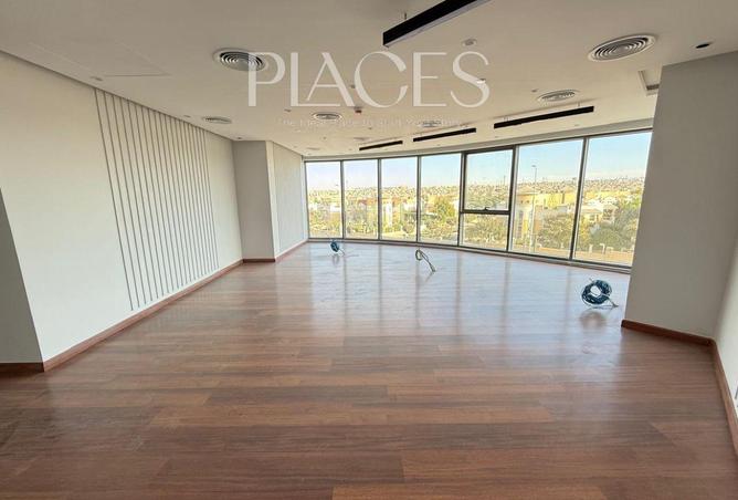 8365930 - Property Image 2