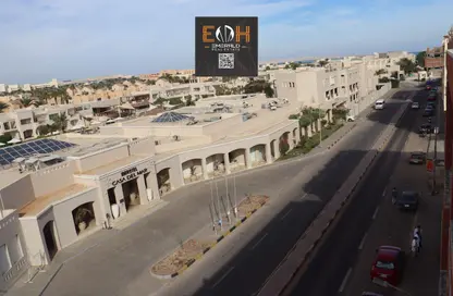 Apartment - 2 Bedrooms - 1 Bathroom for sale in Magawish - Hurghada - Red Sea