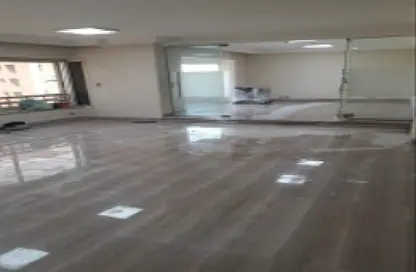 Office Space - Studio - 4 Bathrooms for rent in Geziret Al Arab St. (El Mohandes Mohamed Hassan Helmy) - Mohandessin - Giza