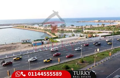 Apartment - 5 Bedrooms - 4 Bathrooms for sale in Kasr Al Safa St. - Zezenia - Hay Sharq - Alexandria