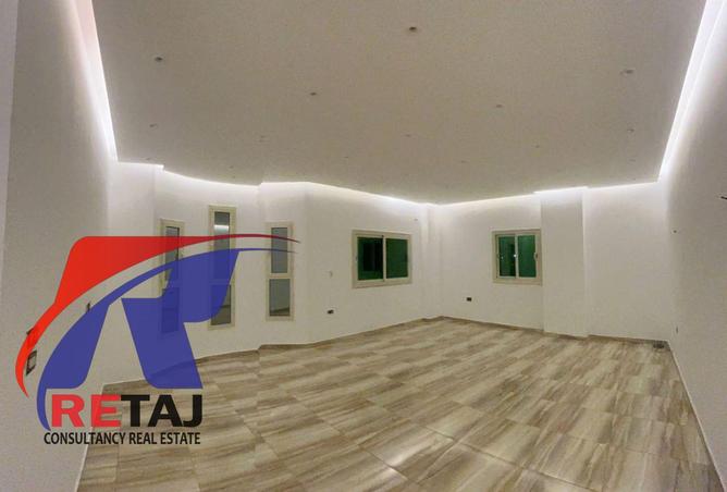 8325520 - Property Image 2