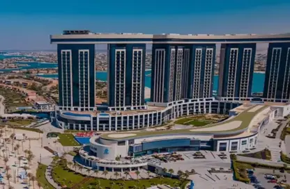 Chalet - 3 Bedrooms - 4 Bathrooms for sale in The Gate Towers - New Alamein City - Al Alamein - North Coast
