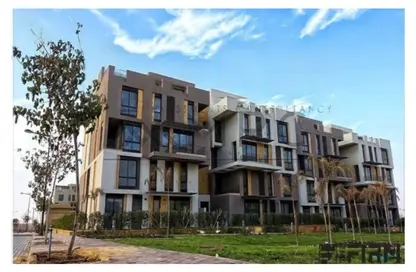 Apartment - 2 Bedrooms - 2 Bathrooms for sale in Moon Residences - Fifth Square - The 5th Settlement - New Cairo City - Cairo