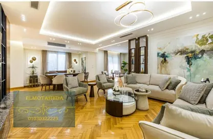 Apartment - 4 Bedrooms - 3 Bathrooms for sale in Sarayat Al Maadi - Hay El Maadi - Cairo