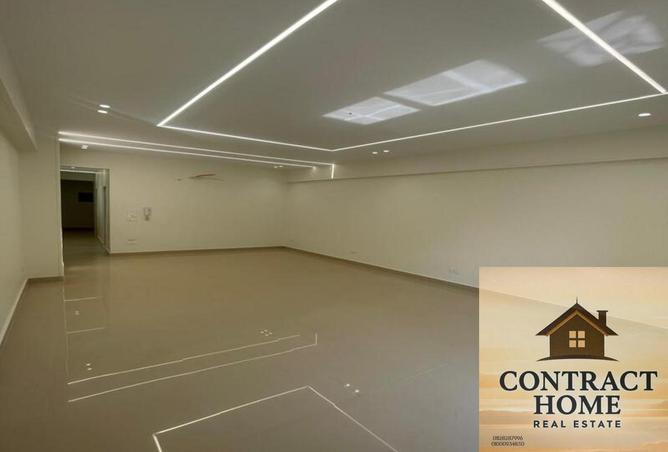 8042866 - Property Image 2