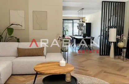 Apartment - 3 Bedrooms - 3 Bathrooms for sale in Taj City - 5th Settlement Compounds - The 5th Settlement - New Cairo City - Cairo