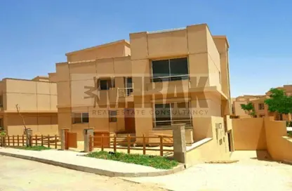 فيلا - 6 غرف نوم - 7 حمامات للبيع في اسوار ريزيدنس - كمبوندات التجمع الخامس - التجمع الخامس - مدينة القاهرة الجديدة - القاهرة