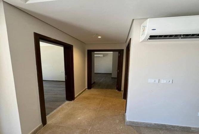 8321310 - Property Image 2