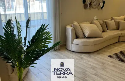 (بنتهاوس  (روف - 4 غرف نوم - 3 حمامات للبيع في زايد ديونز - الحي السادس - الشيخ زايد - الجيزة