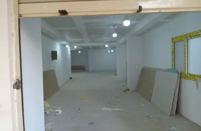 Shop - Studio - 2 Bathrooms for rent in Abou Dawoud Al Zahery St. - 6th Zone - Nasr City - Cairo