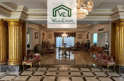 Villa - 6 Bedrooms - 7 Bathrooms for sale in Al Safwa - 26th of July Corridor - 6 October City - Giza