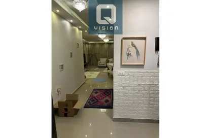 Apartment - 3 Bedrooms - 3 Bathrooms for sale in Ashgar Darna - Zahraa El Maadi - Hay El Maadi - Cairo
