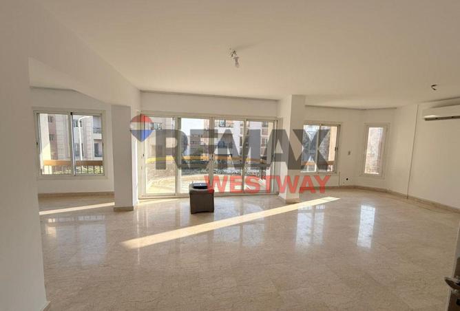 8473715 - Property Main Image