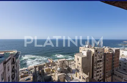 أي فيلا - 5 غرف نوم - 4 حمامات للبيع في شارع ابو قير - سبورتنج - حي شرق - الاسكندرية