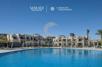 Chalet - 2 Bedrooms - 3 Bathrooms for sale in Makadi Resort - Makadi - Hurghada - Red Sea