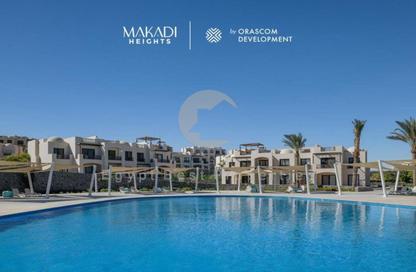 Chalet - 2 Bedrooms - 2 Bathrooms for sale in Makadi Orascom Resort - Makadi - Hurghada - Red Sea