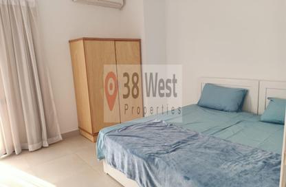Apartment - 3 Bedrooms - 3 Bathrooms for sale in The Courtyards - Sheikh Zayed Compounds - Sheikh Zayed City - Giza