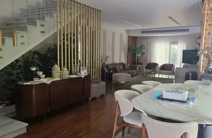 أي فيلا - 4 غرف نوم - 4 حمامات للايجار في ماونتن فيو تشيل اوت بارك - التوسعات الشمالية - مدينة 6 أكتوبر - الجيزة