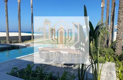 فيلا - 5 غرف نوم - 6 حمامات للبيع في قطامية كوست - قسم الضبعة - الساحل الشمالي