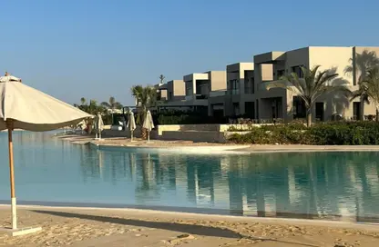 منزل مزدوج - 3 غرف نوم - 3 حمامات للبيع في ازها الساحل الشمالي - راس الحكمة - الساحل الشمالي
