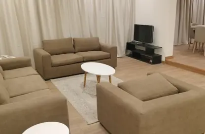 Apartment - 2 Bedrooms - 2 Bathrooms for rent in Street 233 - Degla - Hay El Maadi - Cairo