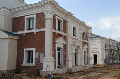 Villa - 6 Bedrooms - 7 Bathrooms for sale in Mountain View Hyde Park - 5th Settlement Compounds - The 5th Settlement - New Cairo City - Cairo