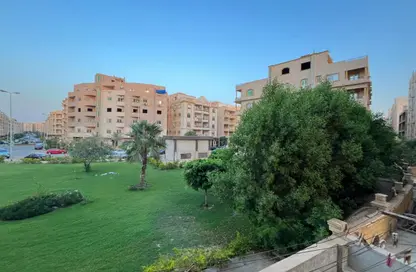 Apartment - 3 Bedrooms - 2 Bathrooms for sale in El Banafseg Apartment Buildings - El Banafseg - New Cairo City - Cairo