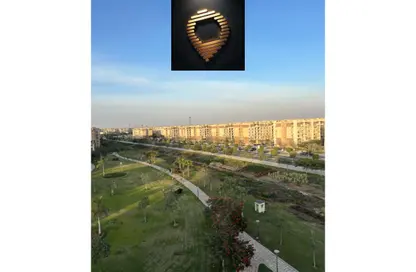 Apartment - 3 Bedrooms - 3 Bathrooms for sale in Madinaty - Cairo