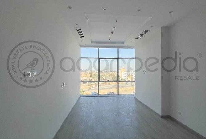 8402701 - Property Main Image