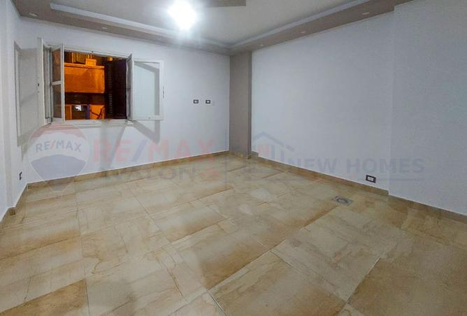 7988162 - Property Image 3