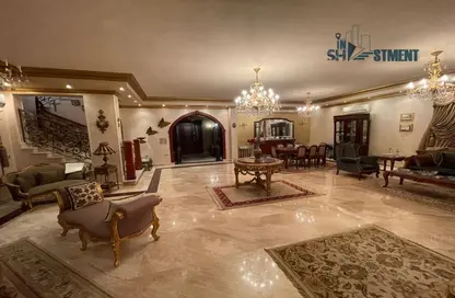 Villa - 3 Bedrooms - 3 Bathrooms for sale in Maxim Residence - 5th District - Shorouk City - Cairo