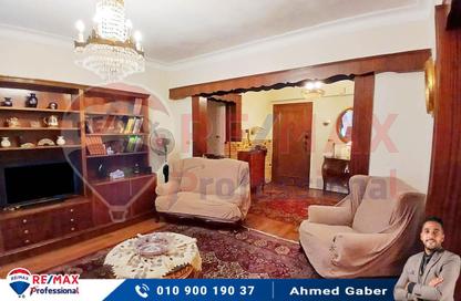 Apartment - 3 Bedrooms - 2 Bathrooms for sale in Shaarawy St. - Laurent - Hay Sharq - Alexandria