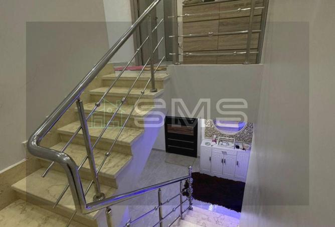 8082813 - Property Image 3