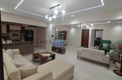 Apartment - 3 Bedrooms - 2 Bathrooms for sale in Yasmine compound - 6 October Compounds - 6 October City - Giza