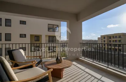Apartment - 2 Bedrooms - 2 Bathrooms for sale in O West - 6 October Compounds - 6 October City - Giza