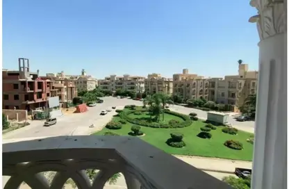 شقة - 3 غرف نوم - 3 حمامات للبيع في غرب الجولف - كمبوندات القطامية - القطامية - مدينة القاهرة الجديدة - القاهرة
