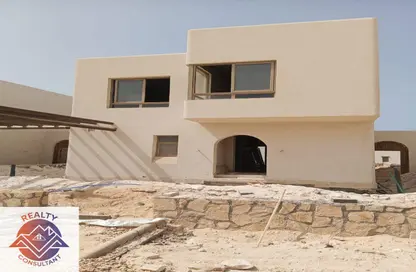 Villa - 5 Bedrooms - 4 Bathrooms for sale in Hacienda West - Ras Al Hekma - North Coast