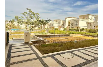 Townhouse - 4 Bedrooms - 3 Bathrooms for sale in R5 - New Capital City - Cairo