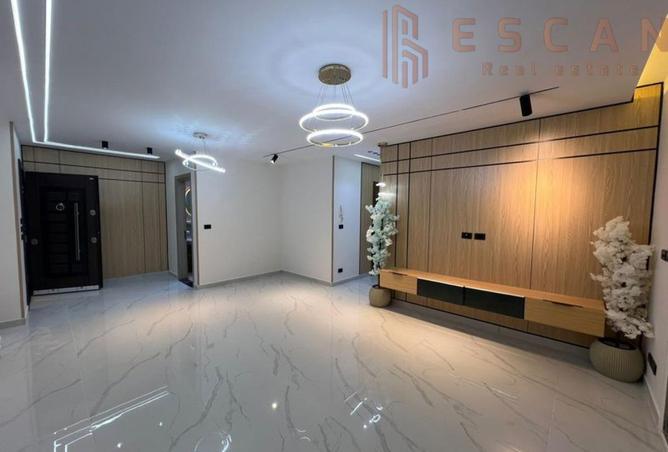 8010065 - Property Image 3