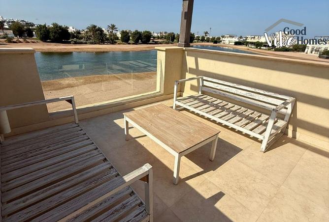 8362022 - Property Image 2